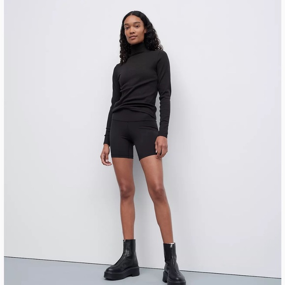 lululemon athletica Pants - lululemon Align High-Rise Short 6"